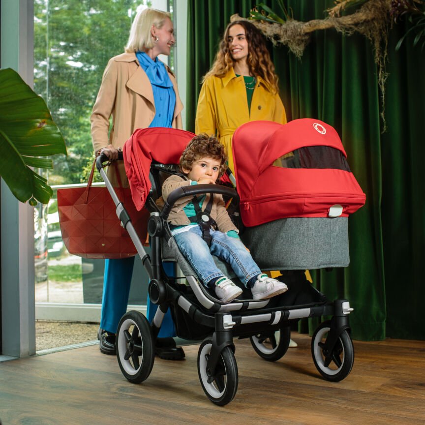 STROLLERS-FOR-MORE-THAN-ONE